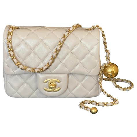 chanel pearl crush